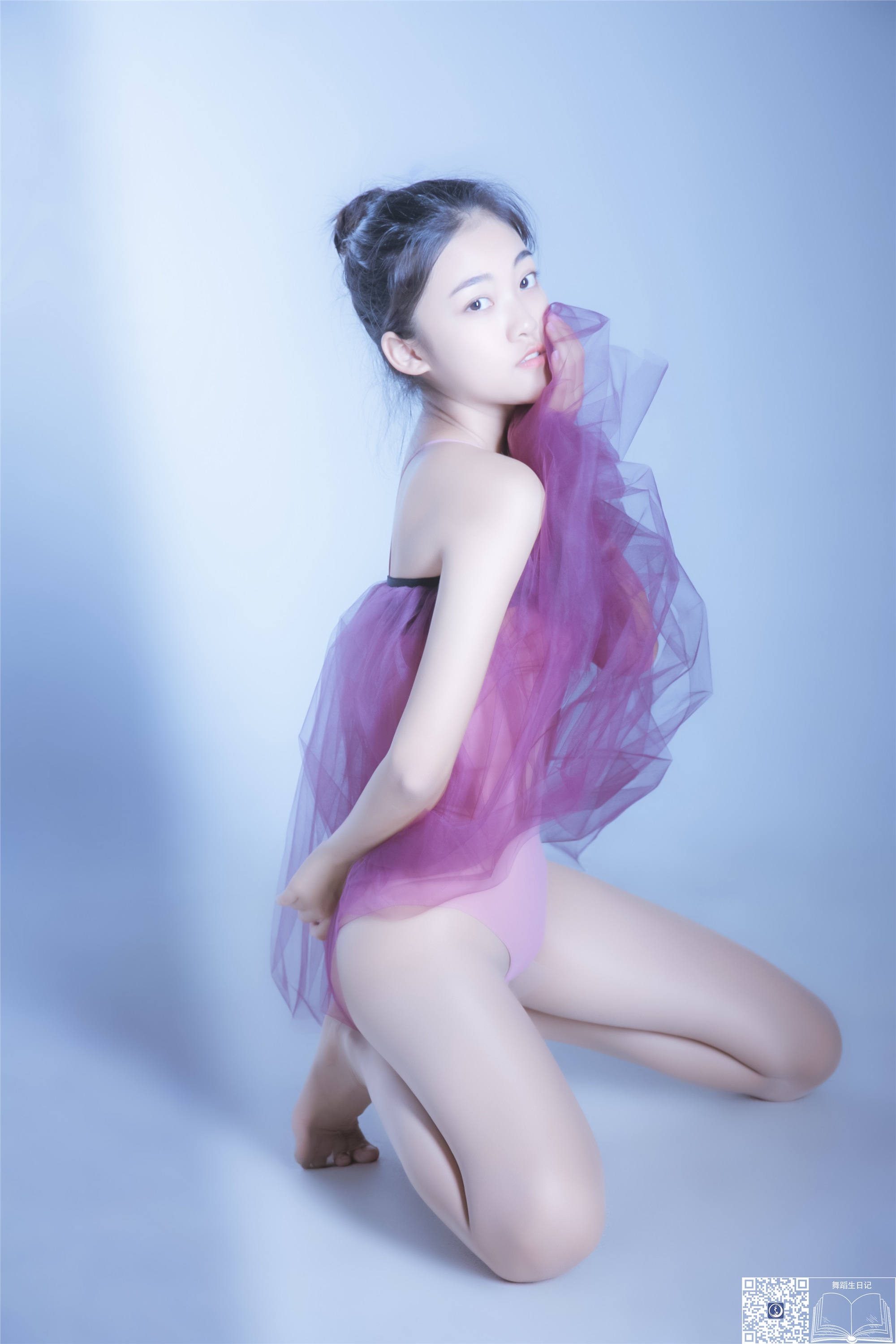 GALLI Carrie Dance student Diary 024 - Xingli